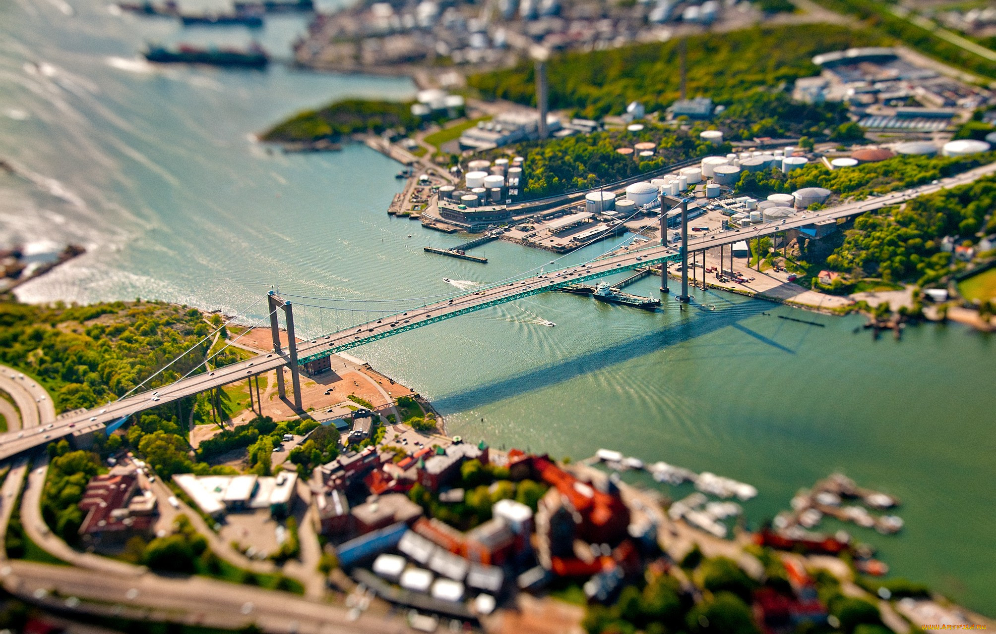 , - , , , , , , , , , tilt, shift
